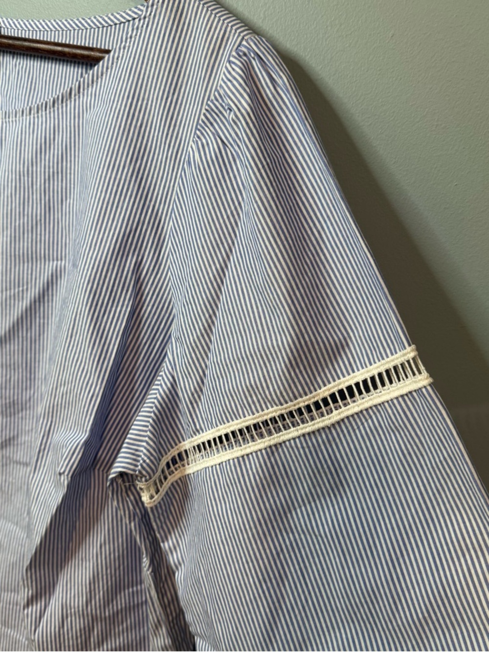 Talbots Blue White Stripe Tie Detail Poplin Tunic Top Blouse. Size 1X - Picture 4 of 9